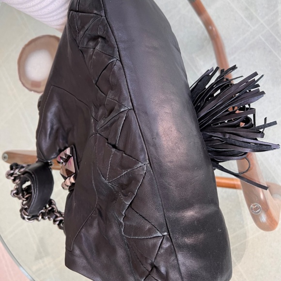 Betsy Johnson WHIP & STUDS Lamb Leather Slouchy Black Purse. RARE FIND - Picture 6 of 8